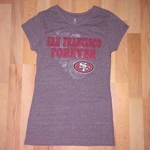 🏈 NWOT - NFL 49ers Tee